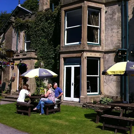 Harefield Hall 2* Pateley Bridge