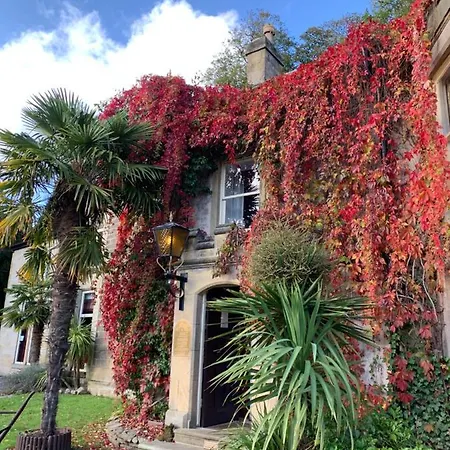 Pensionat Harefield Hall 2*