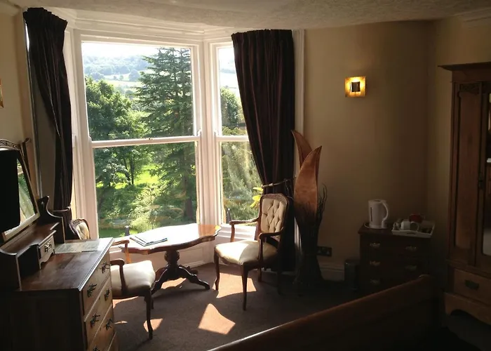 Harefield Hall Guest house