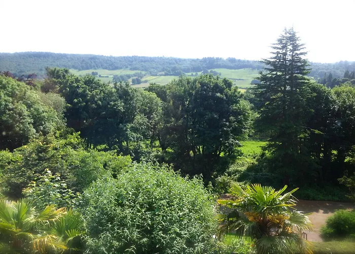 Harefield Hall Guest house 2*