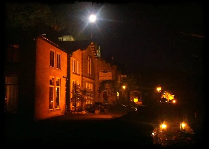 Harefield Hall 2* Pateley Bridge