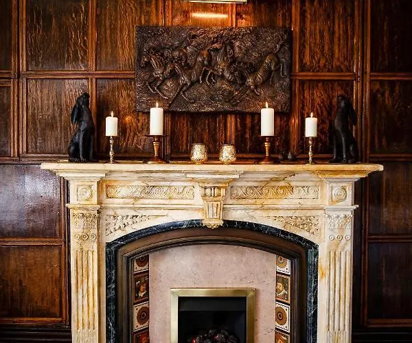 Guest house Harefield Hall