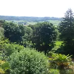 Harefield Hall Gasthuis 2*